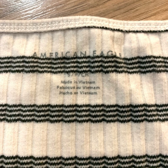 American Eagle Ivory Black Top size Small Back to School - Picture 2 of 3